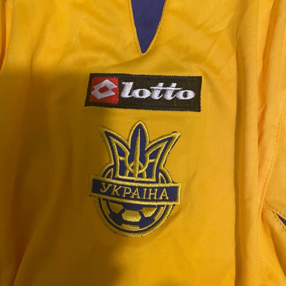 LOTTO ITALIAN SPORT DESIGN  UKRAINIAN  MEN   TEE  SHIRT